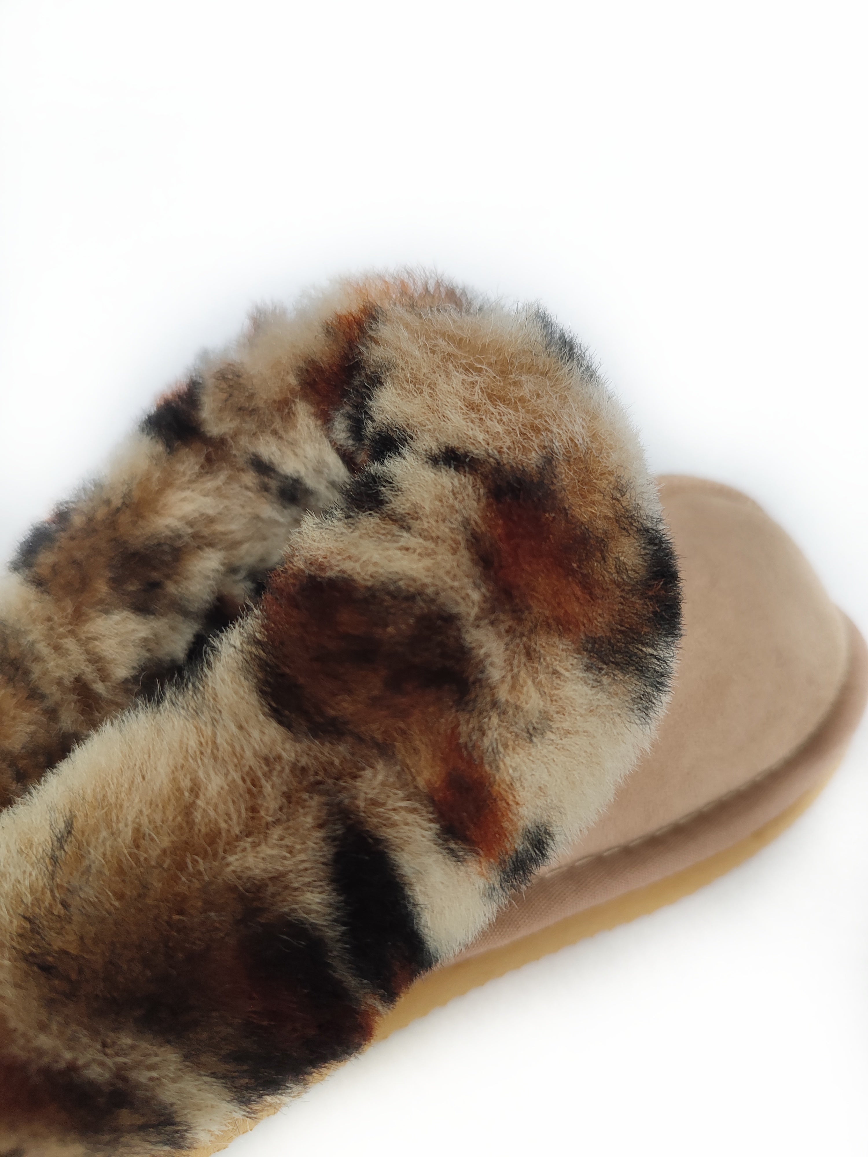 Leopard Slipper